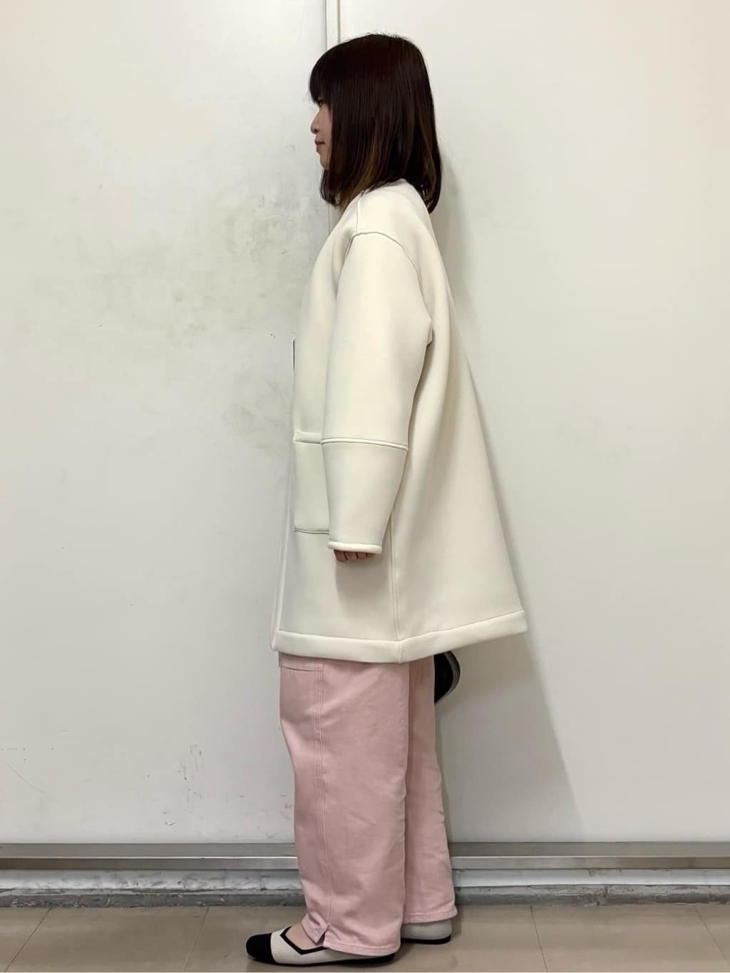 やまさんの「OPAQUE.CLIP｜リバーシブル配色ノーカラーコート【洗濯機OK】」を使ったコーディネート