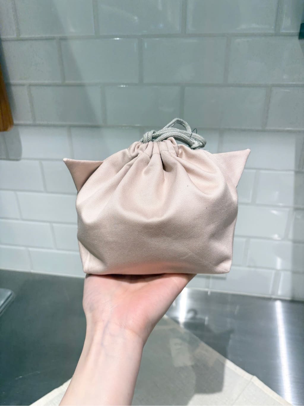 muuさんの「212 KITCHEN STORE｜にゃお ねこみみワンタッチランチ P」を使ったコーディネート