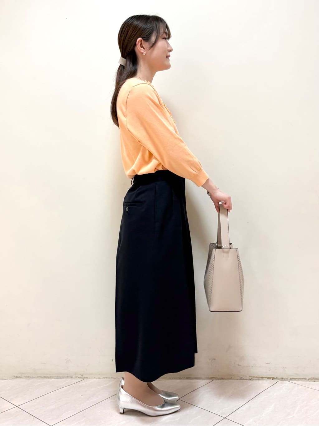 mikiさんの「Reflect｜リネンライクワイドミディパンツ」を使ったコーディネート