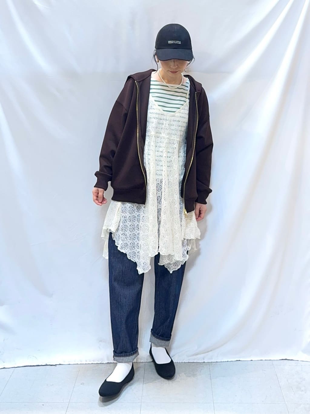 𝐇𝐢𝐫𝐨𝐦𝐢さんの「SHOO･LA･RUE｜【前後2WAYネック】レイヤードスタイルにおすすめ レースキャミチュニック」を使ったコーディネート