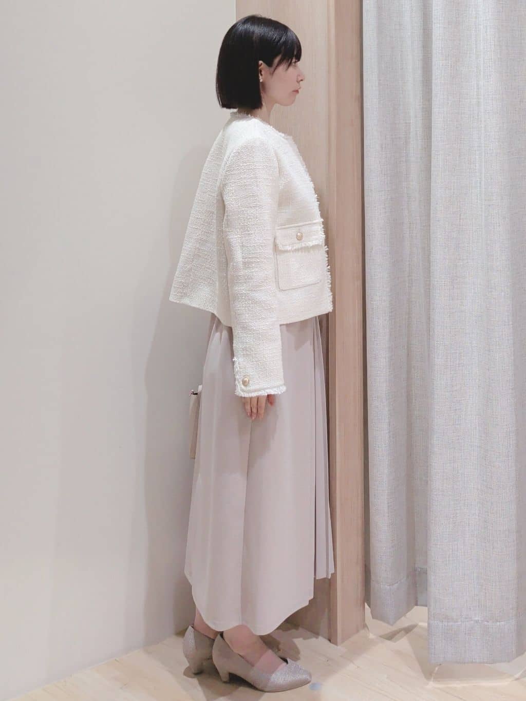 Yuiさんの「grove｜【手洗いOK】フロントプリーツ袖コンシャスワンピース」を使ったコーディネート