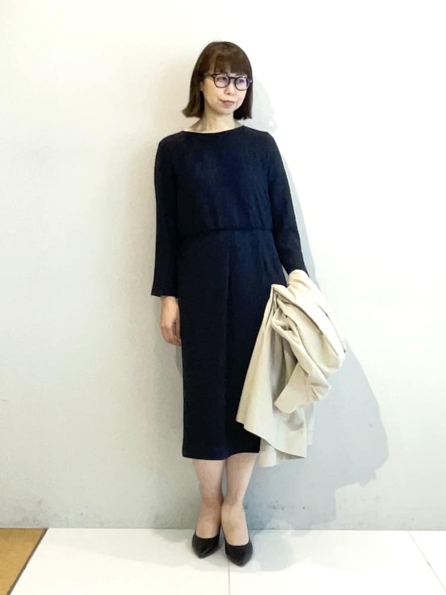 murayamaさんの「INDIVI｜【洗える／SETUP可】着る日傘ヨーク切り替えワンピース」を使ったコーディネート