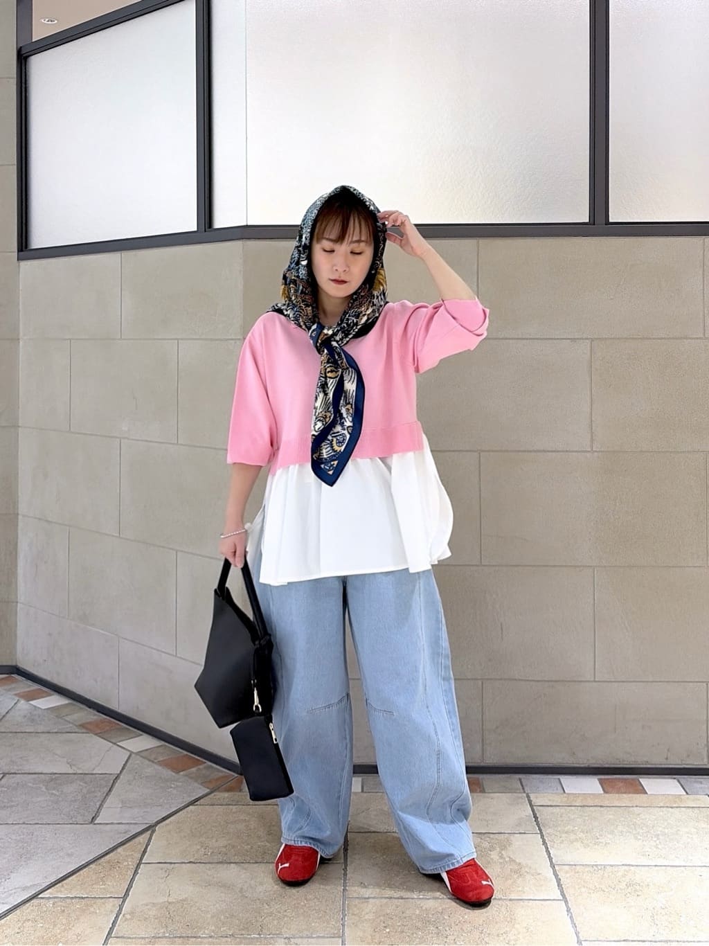よねさんの「INDIVI｜ペプラムドッキングニット」を使ったコーディネート