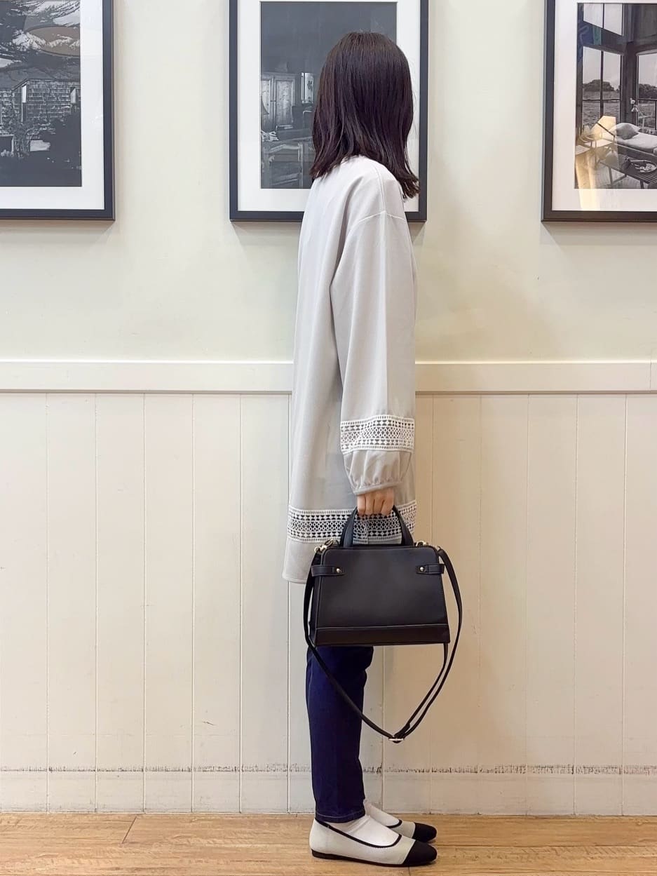 えぬさんの「SHOO･LA･RUE｜【SHOO・LA・RUE DENIM】毎日使いたくなる ストレッチデニムスキニーパンツ」を使ったコーディネート