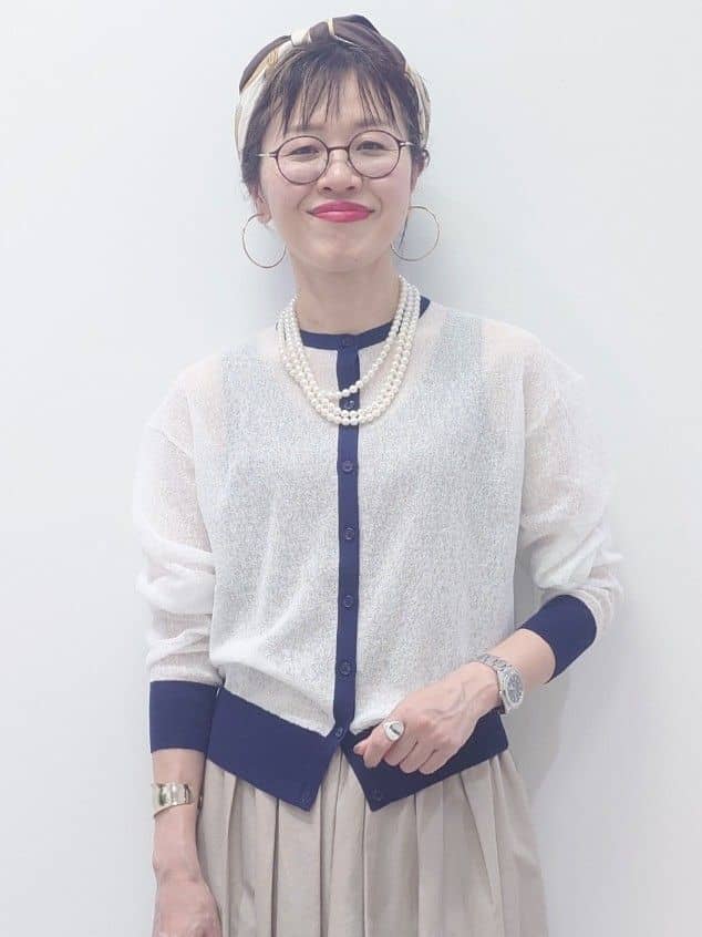 MUTSUKOさんの「UNTITLED｜【洗える】シアーニットカーディガン」を使ったコーディネート