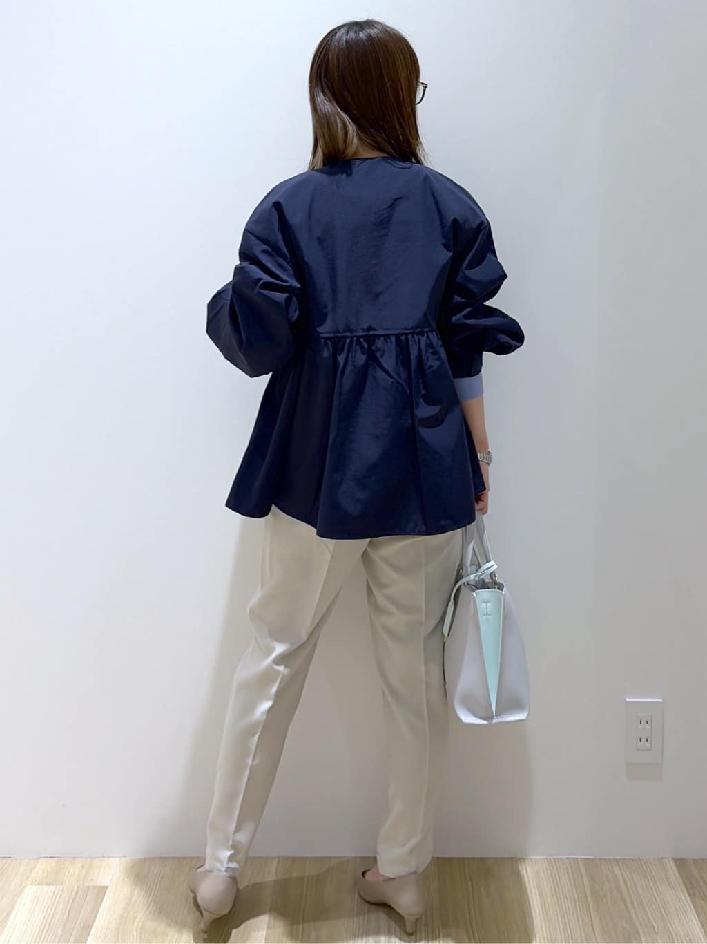 えりさんの「OPAQUE.CLIP｜撥水ノーカラーペプラムブルゾン【洗濯機OK／抗ピル】」を使ったコーディネート