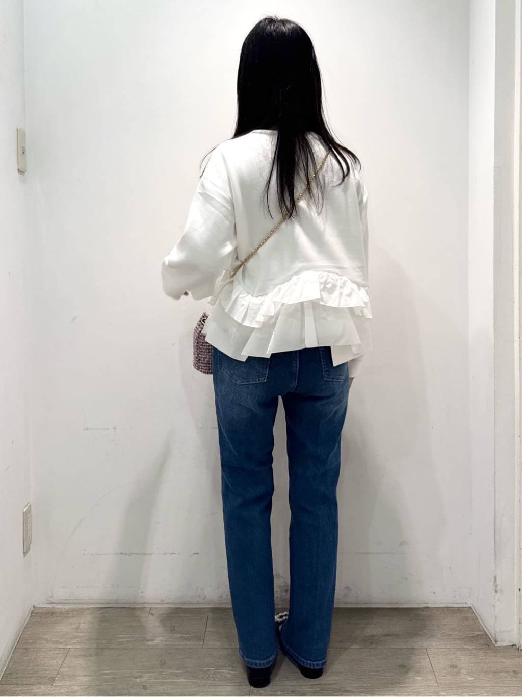 yuicciさんの「OPAQUE.CLIP｜裾フリルドッキングトップス【洗濯機OK】」を使ったコーディネート