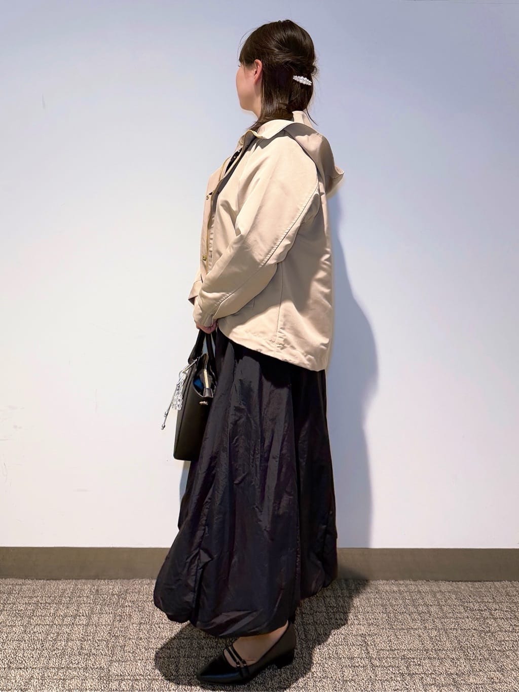 みーさんの「grove｜【おうちで洗える】顔周りすっきり、ボートネックニット」を使ったコーディネート