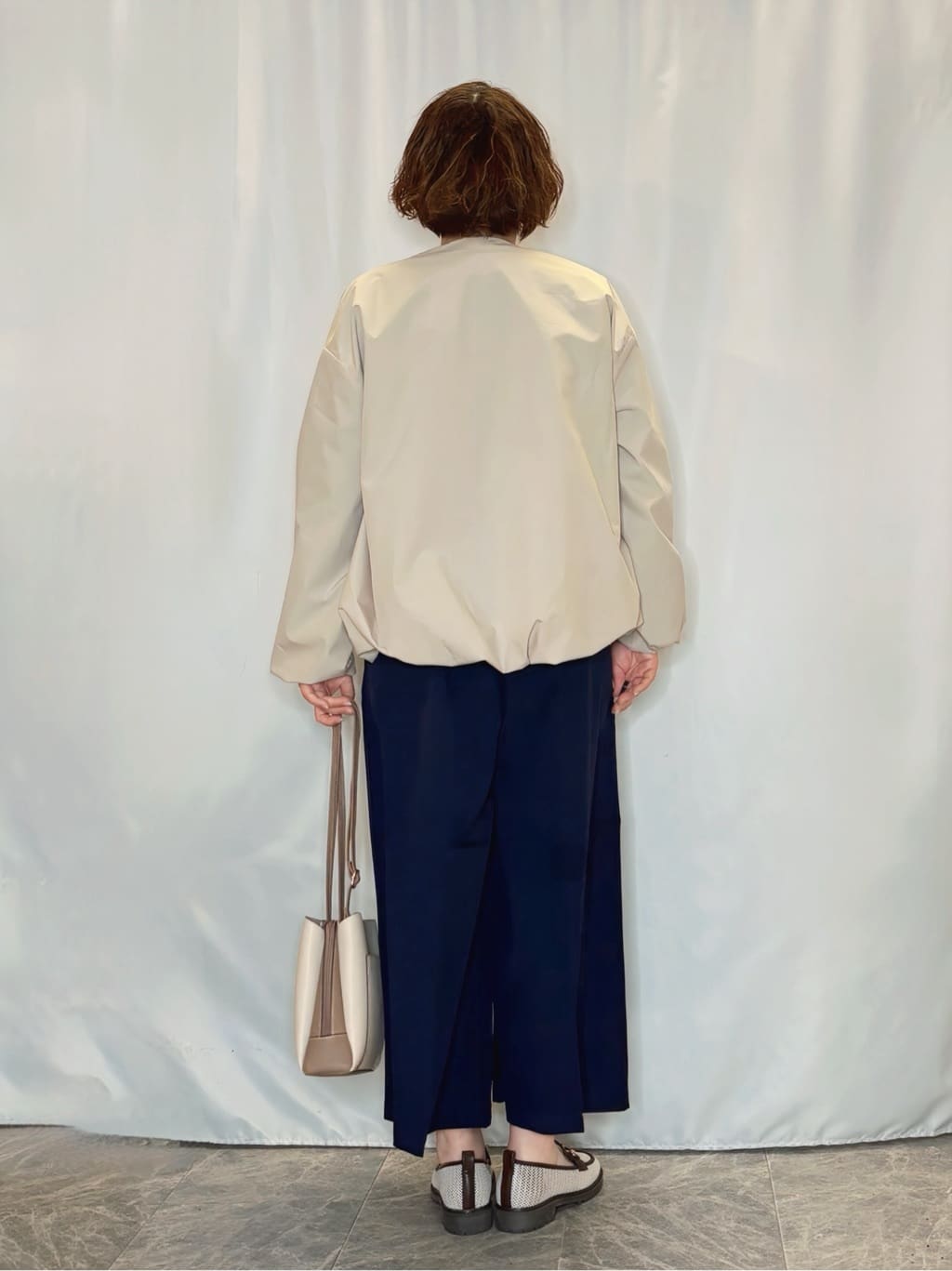 たみさんの「SHOO･LA･RUE｜【UV/抗菌防臭/洗濯機可】小さめロゴの大人スムースロンT」を使ったコーディネート