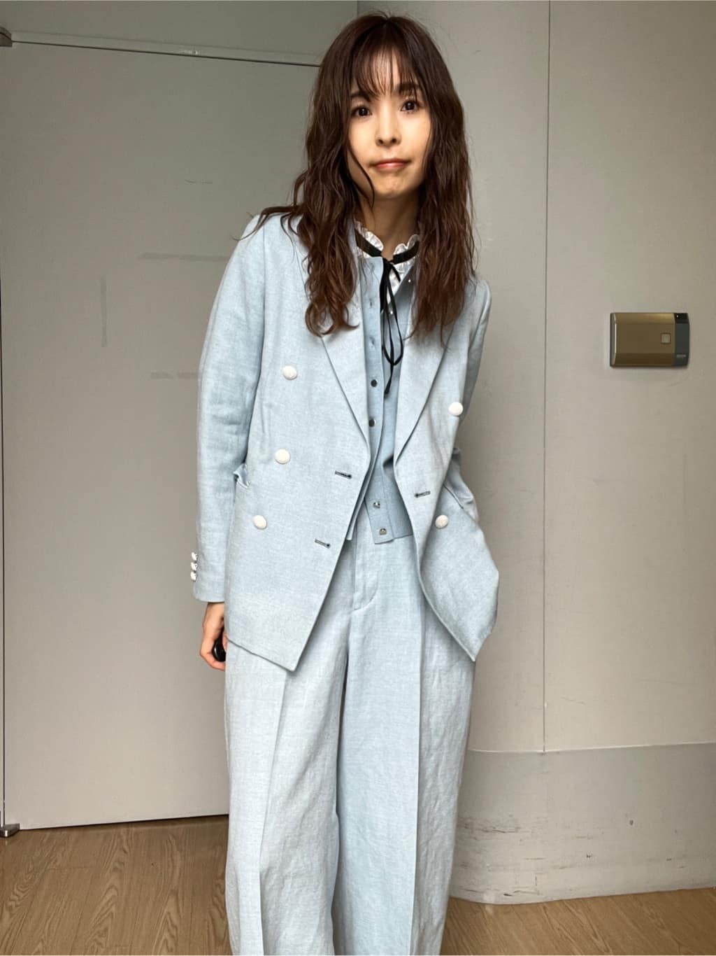 misaさんの「DRESSTERIOR｜【セットアップ可】リネンブレンドダブルブレストジャケット」を使ったコーディネート