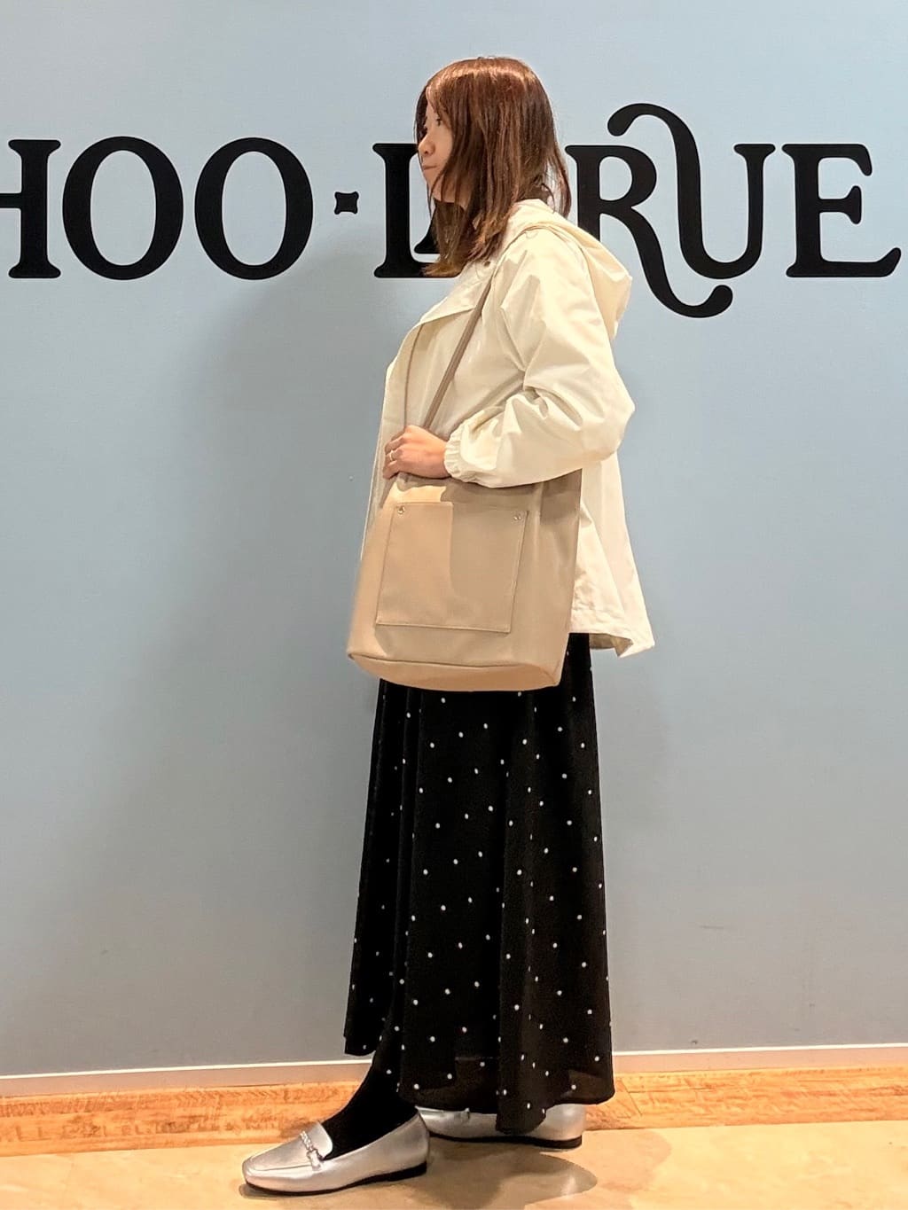 Naaatsuさんの「SHOO･LA･RUE｜【洗濯機可/S-LL】軽やかなパイピングがポイント スウェットライクニット」を使ったコーディネート