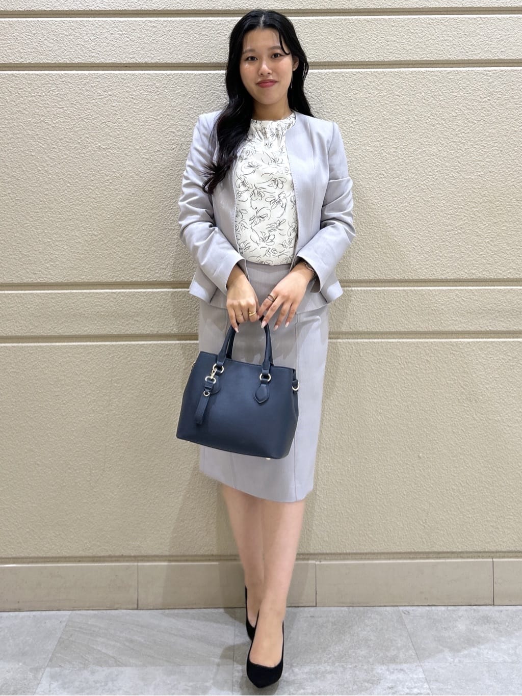 Momokaさんの「COUP DE CHANCE｜【手洗い可／日本製／スーツ可】ペプラムデザイン　カラーレスジャケット」を使ったコーディネート
