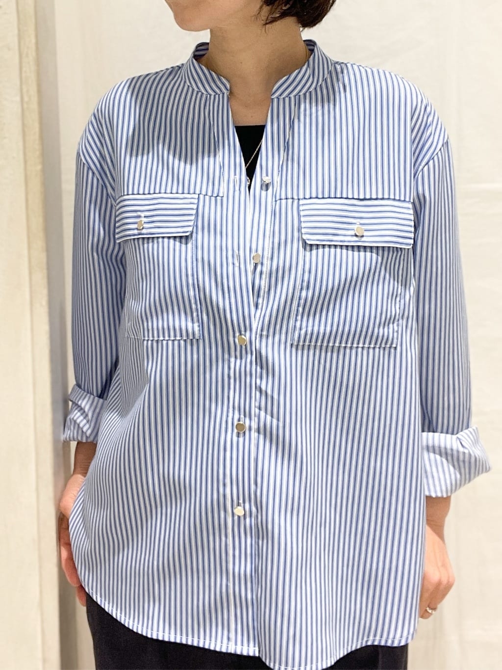 hiroさんの「grove｜【貴島明日香さん着用】お仕事も普段も。今どきワークシャツブラウス」を使ったコーディネート