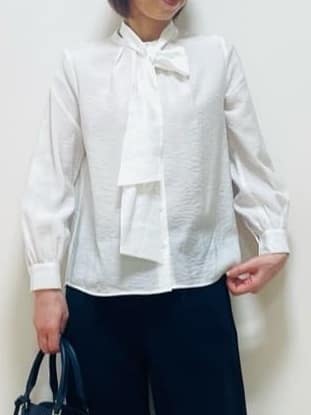 Riiさんの「Reflect｜【SS-4Lサイズ／通勤／セレモニー／セットアップ可】タック入りワイドパンツ」を使ったコーディネート