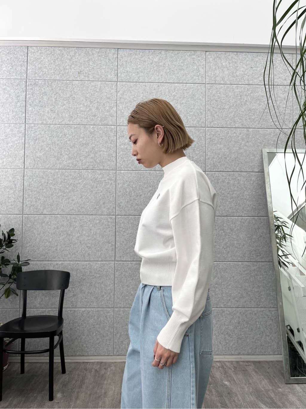 Harukaさんの「INDIVI｜Timeless｜フォルムロゴニット」を使ったコーディネート