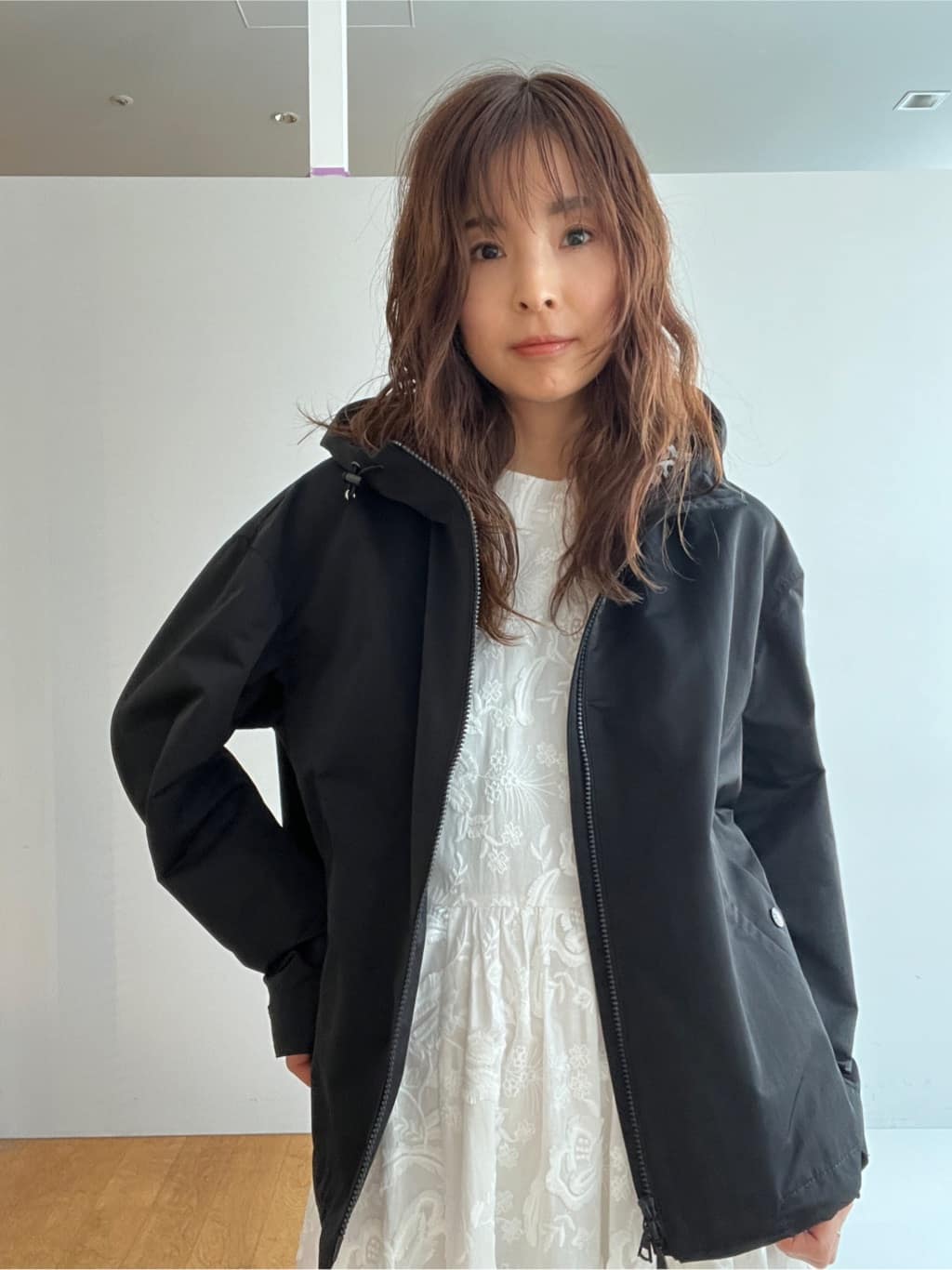 misaさんの「DRESSTERIOR｜【ウォッシャブル】コットン エンブロイダリードレス」を使ったコーディネート