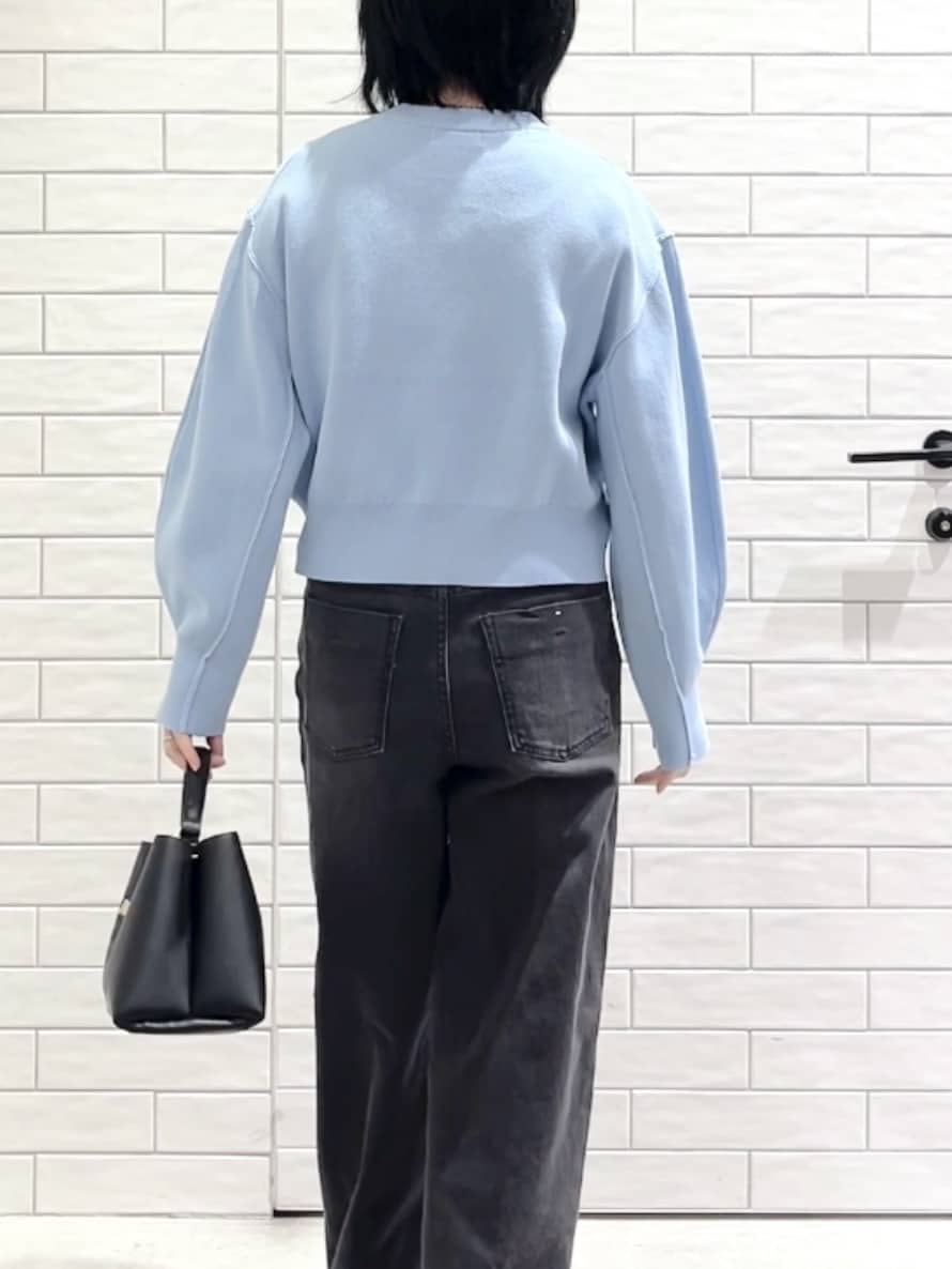 しおりさんの「OPAQUE.CLIP｜スウェットライクショートニット【洗濯機OK】」を使ったコーディネート