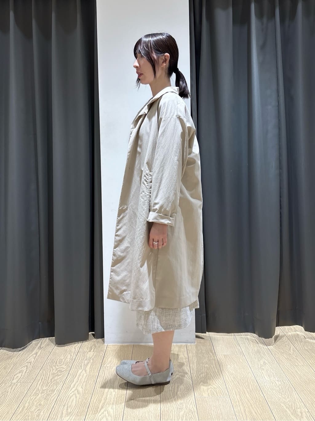 Yoshimiさんの「INDIVI｜【軽量／SETUP可能】ストレッチツイードAラインワンピース」を使ったコーディネート