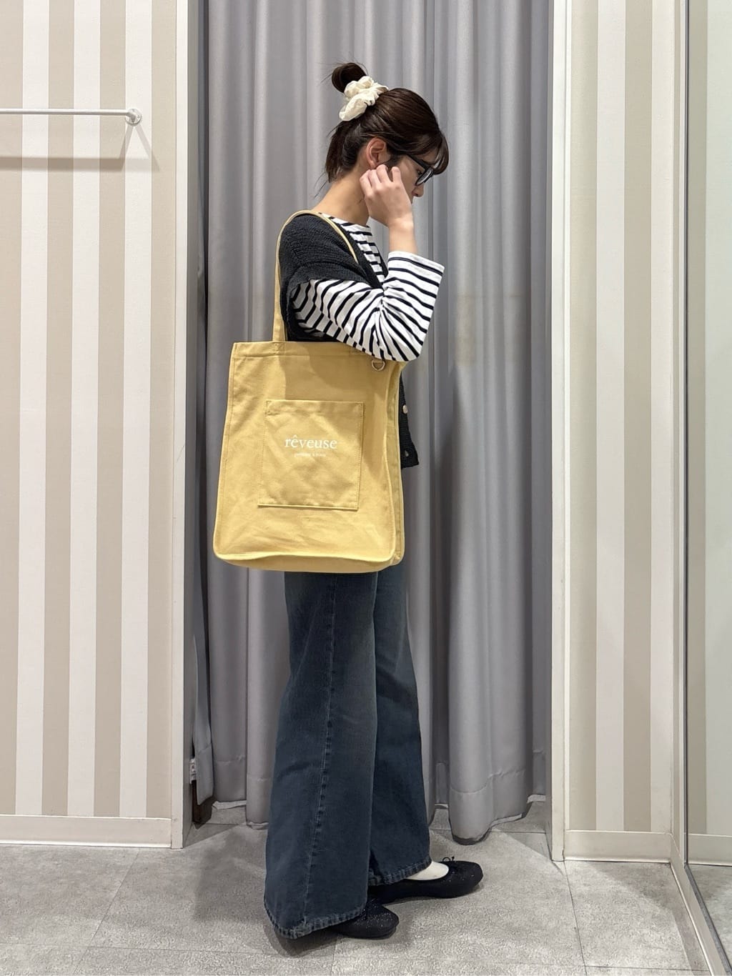 Rikaさんの「SHOO･LA･RUE｜【S-LL/洗濯機可】気軽にレイヤード 前開きざっくりニットベスト」を使ったコーディネート