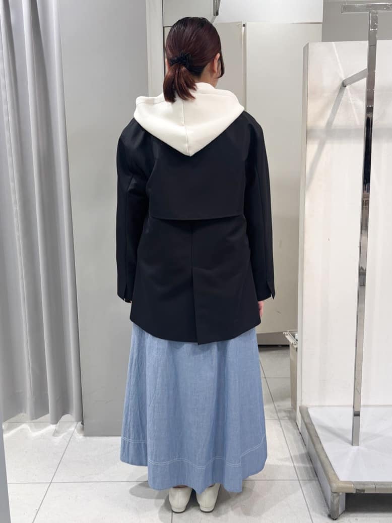 yuiさんの「Reflect｜【インナーにおすすめ◎】クルーネックレースジャージトップス」を使ったコーディネート