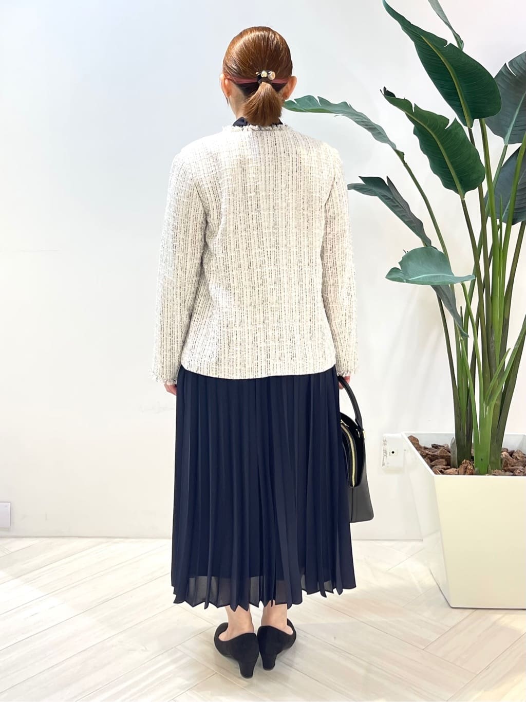 Tomoさんの「UNTITLED｜【仕事着/スーツ】ファンシーツイード ジャケット」を使ったコーディネート