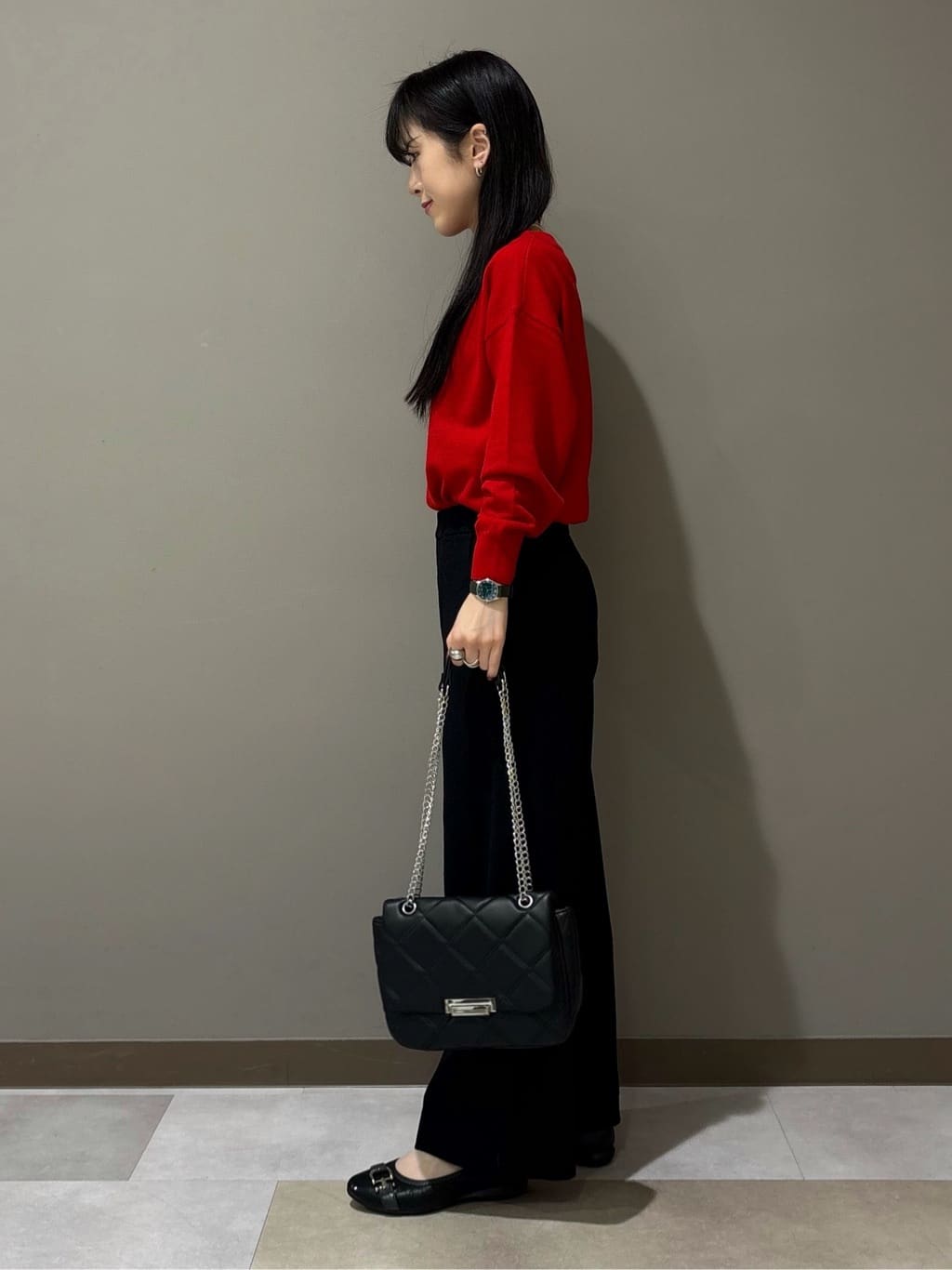 KEIKOさんの「INDIVI｜【洗える／カシミヤ混】ボトルネック ドルマンスリーブニット」を使ったコーディネート