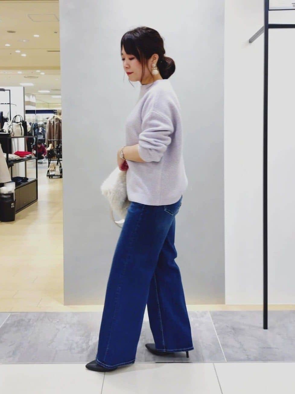 TOMOMIさんの「INDIVI｜【2WAY】フェイクファートート」を使ったコーディネート
