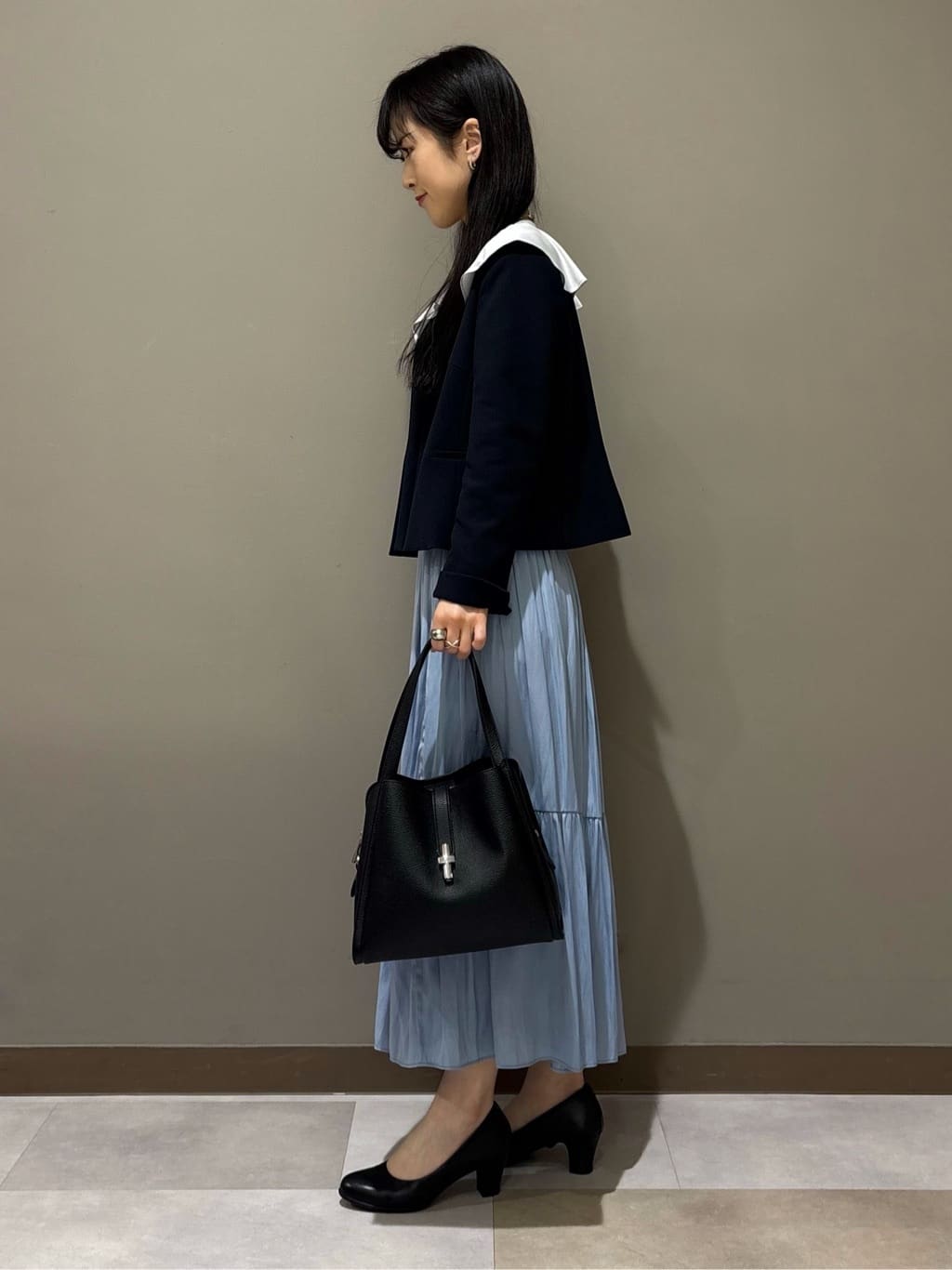 KEIKOさんの「INDIVI｜【上品光沢／SETUP可能】切り替えデザインジャケット」を使ったコーディネート