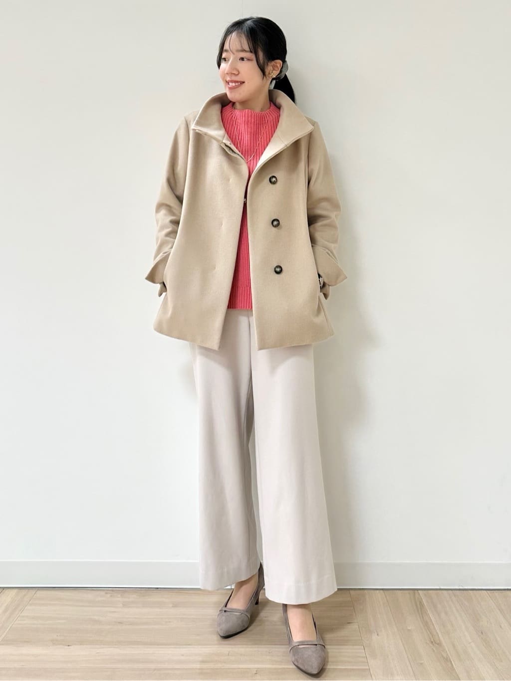 Momoさんの「Reflect｜【SS-4Lサイズ／衿が顔に当たらない◎】スタンドネックミドルコート」を使ったコーディネート
