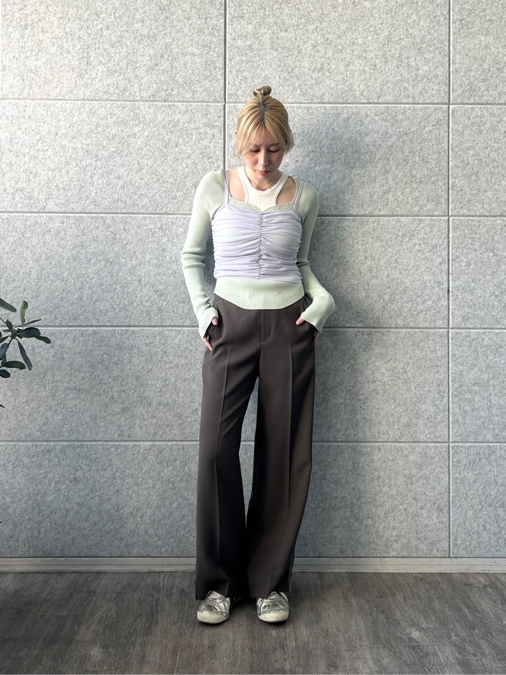 honoka Aさんの「CODE A｜pigment denim coverall」を使ったコーディネート