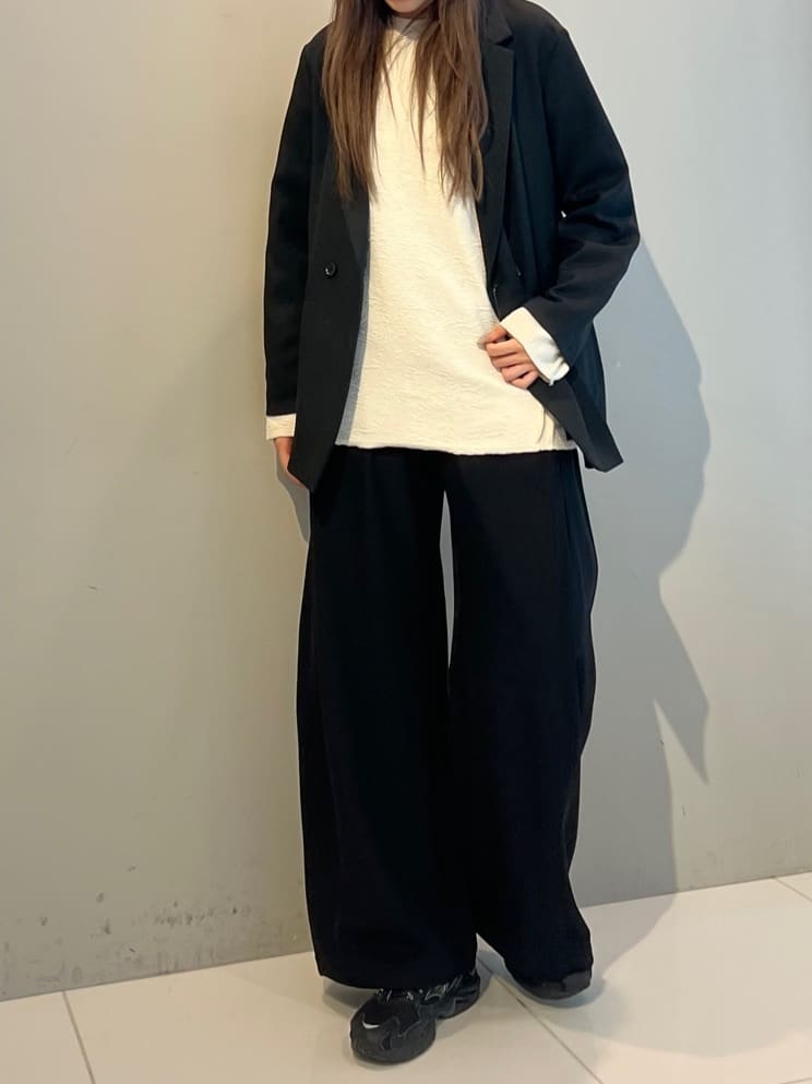 mさんの「tk.TAKEO KIKUCHI｜【テクニック不要でおしゃれ完成！】オーバーサイズダブルセットアップ/上下2点セット/コスパ良し/ON」を使ったコーディネート