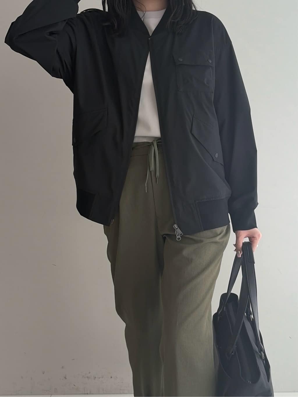 Akutagawaさんの「TAKEO KIKUCHI｜【接触冷感】アイスクリアコットン Tシャツ」を使ったコーディネート