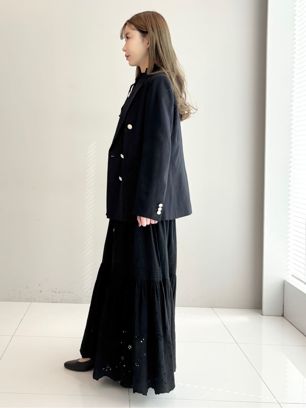 清水夏姫さんの「DRESSTERIOR｜【セットアップ可】リネンブレンドダブルブレストジャケット」を使ったコーディネート