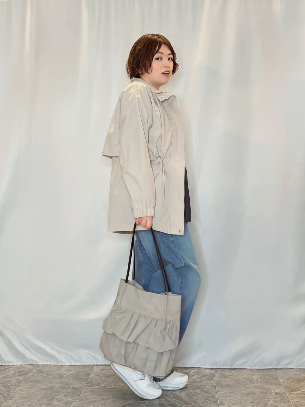 たみさんの「SHOO･LA･RUE｜【洗濯機可/S-LL/体型カバー】インせず着られる 3段切替 配色トップス」を使ったコーディネート