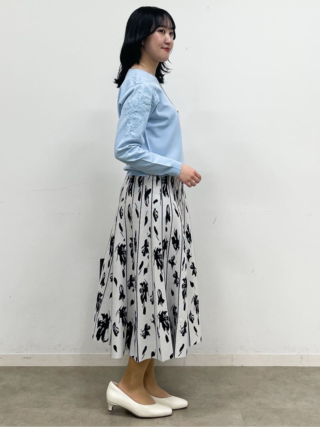 yukariさんの「Reflect｜レースデザインスリーブニットプルオーバー」を使ったコーディネート