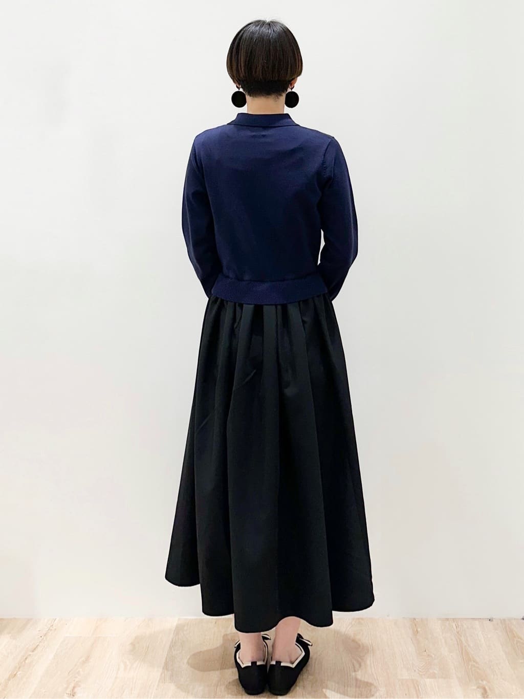 yurieさんの「OPAQUE.CLIP｜ポロ襟ニットドッキングフレアワンピース【洗濯機OK】」を使ったコーディネート