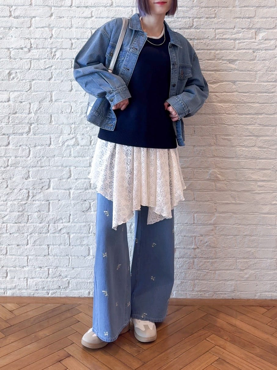 𝐜𝐡𝐢𝐤𝐚さんの「SHOO･LA･RUE｜【前後2WAYネック】レイヤードスタイルにおすすめ レースキャミチュニック」を使ったコーディネート