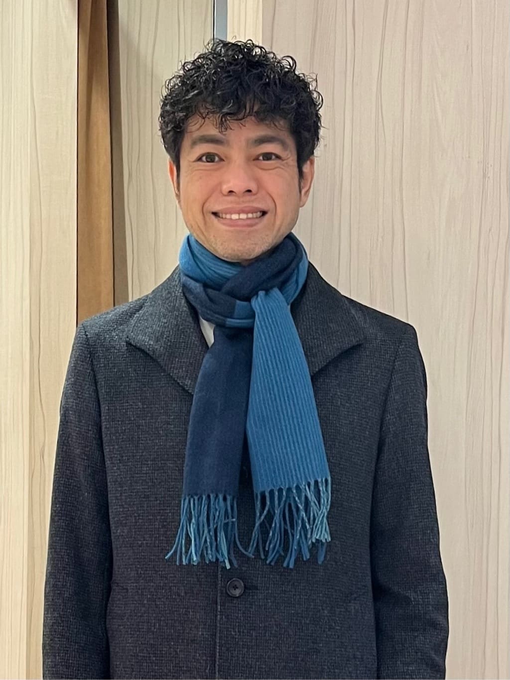 URAさんの「TAKEO KIKUCHI｜カシミヤブレンド ビーバー調ピンヘッドスタンドカラーコート」を使ったコーディネート