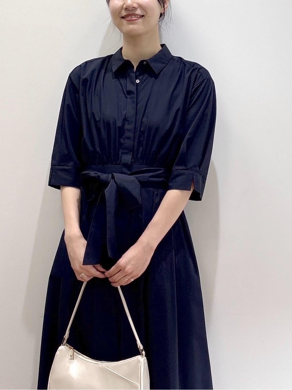 sachikoさんの「OPAQUE.CLIP｜リボンベルト付きシャツワンピース【洗濯機OK／防シワ加工】」を使ったコーディネート