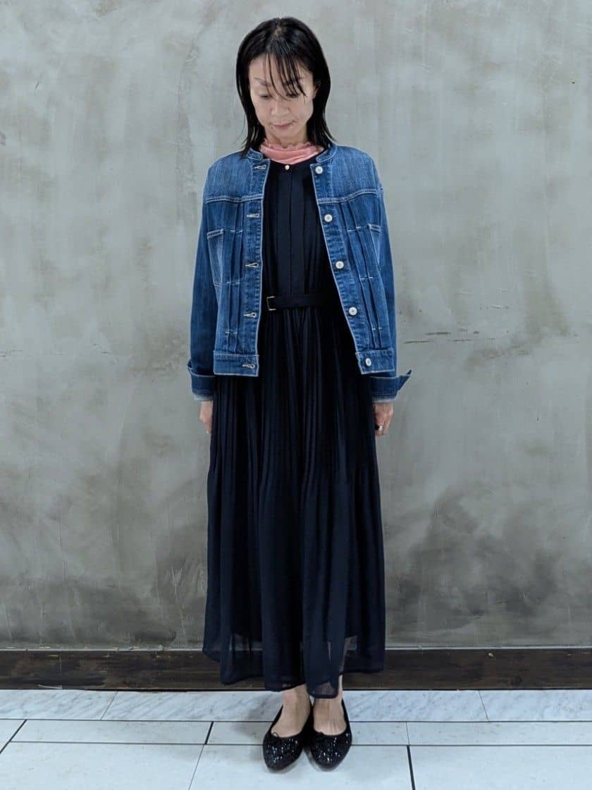 shioさんの「grove｜着心地軽やか、動きやすいストレッチデニムジャケット」を使ったコーディネート