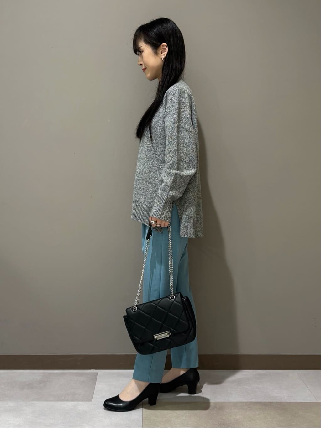 KEIKOさんの「INDIVI｜【軽やか／ゆったり】ウール混ショートトレンチコート」を使ったコーディネート