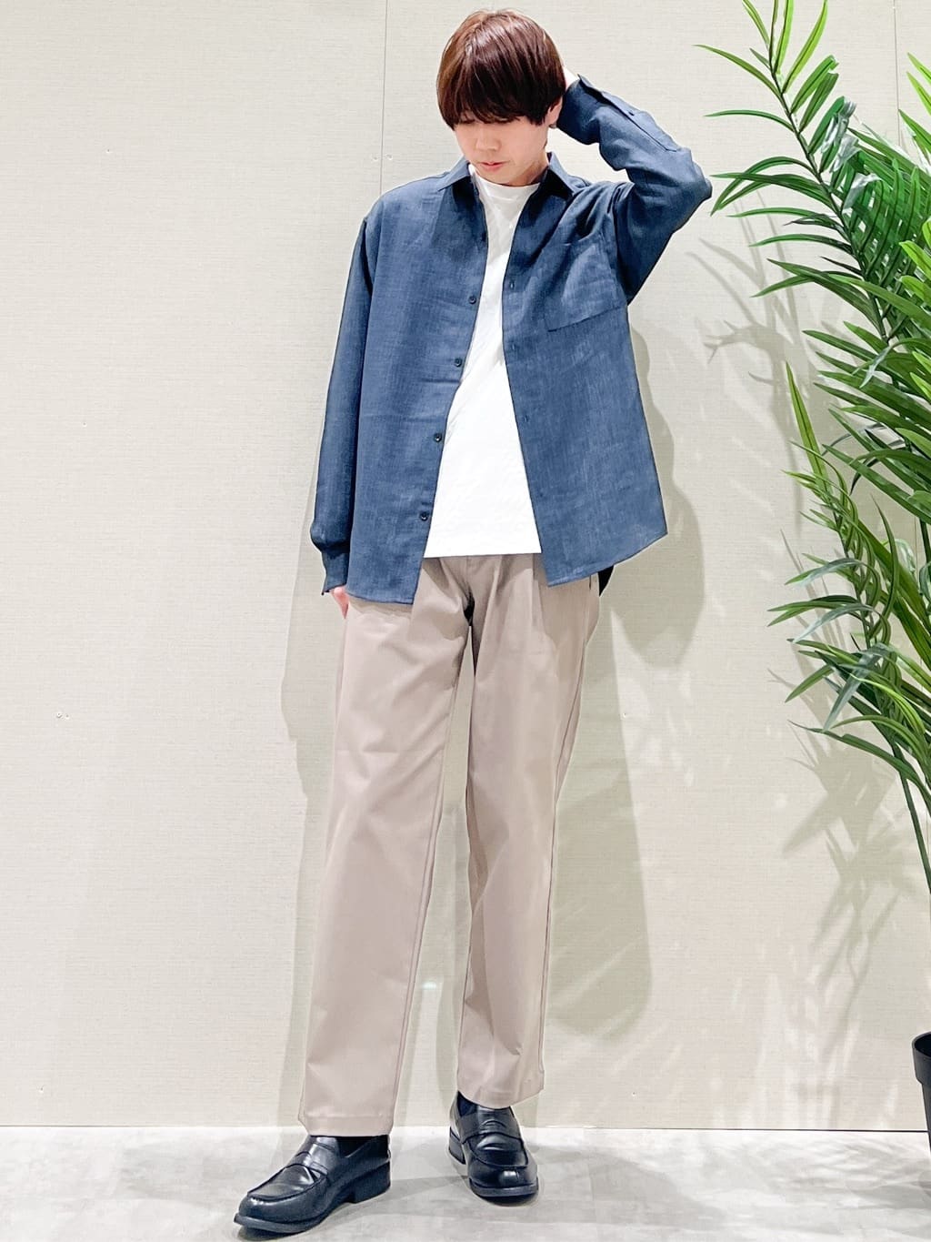 SHI-MAさんの「THE SHOP TK｜【LINO FINE】リネンライク 長袖シャツ UVカット/イージーケア/吸水速乾/洗濯機OK」を使ったコーディネート