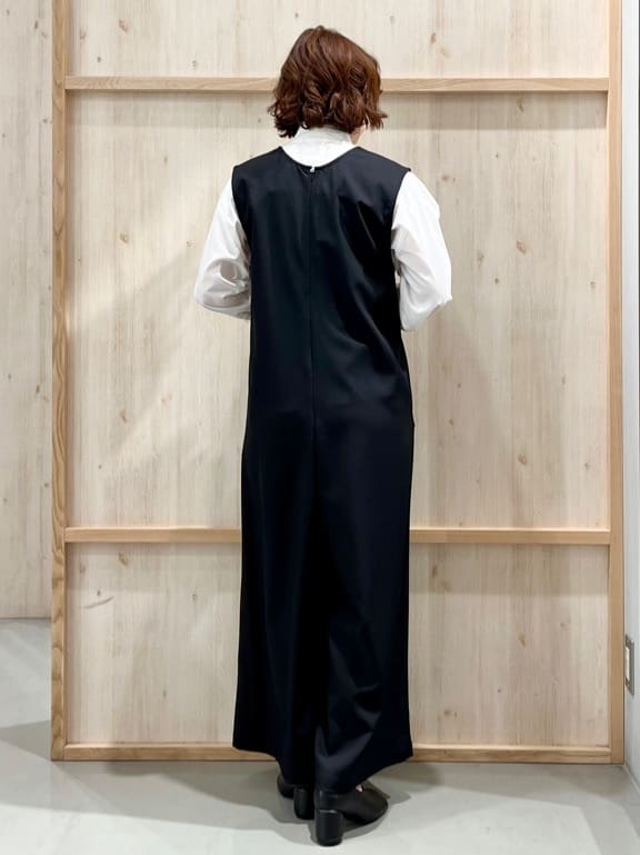 nakoさんの「THE SHOP TK｜【通勤スタイルに】タックボウタイブラウス」を使ったコーディネート