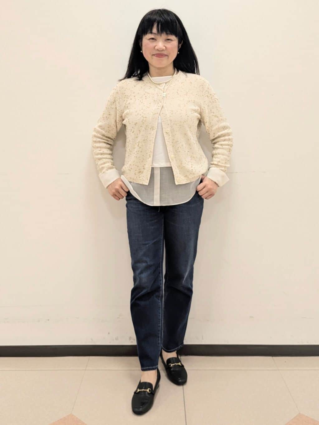 ともさんの「UNTITLED｜【Made In Japan】ガラスパールレイヤードネックレス」を使ったコーディネート