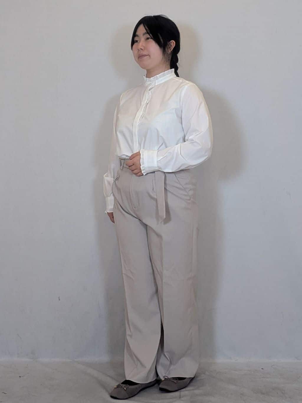 Nonさんの「index｜【吸水速乾】ストレッチワイドストレートパンツ／セットアップ対応《洗濯機OK》」を使ったコーディネート