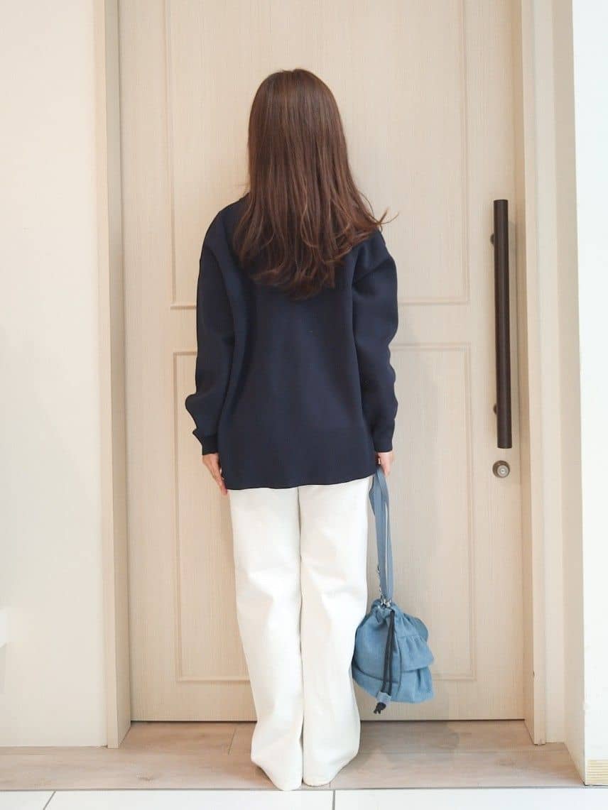 mi-saさんの「SHOO･LA･RUE｜【SHOO・LA・RUE DENIM/SS-LL】程よい厚みの ストレートデニムパンツ（10.5オン」を使ったコーディネート