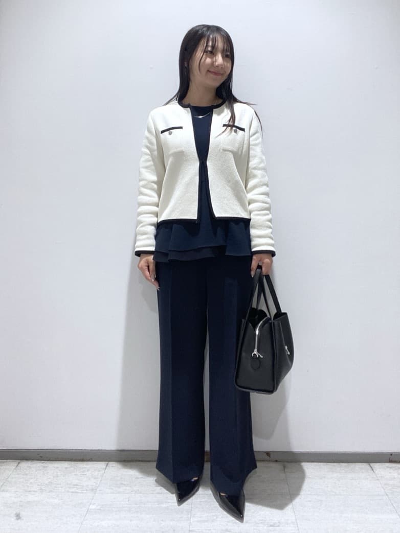 meiさんの「INDIVI｜【軽量】ブークレジャケット ニットカーディガン」を使ったコーディネート