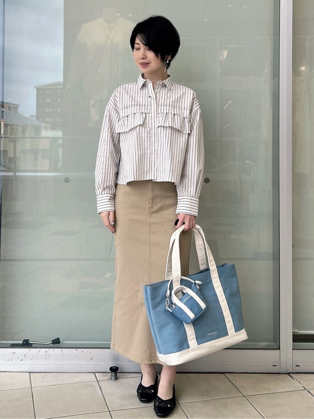 yo-koさんの「OPAQUE.CLIP｜タックフリルシャツ【洗濯機OK】」を使ったコーディネート