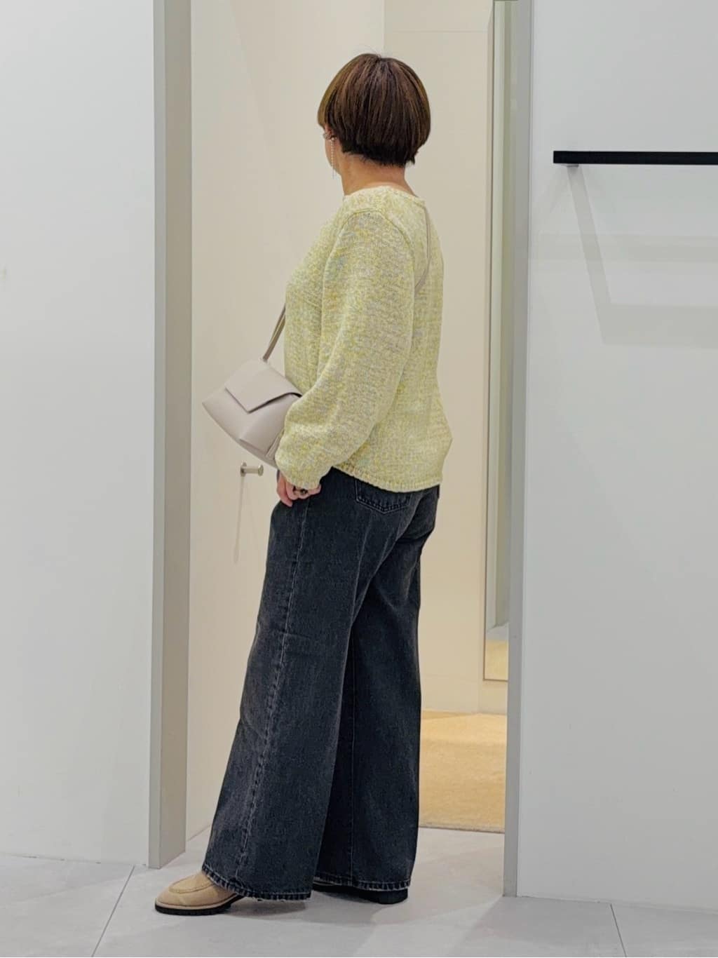 タナさんの「THE SHOP TK｜AIBO DENIM ワイド」を使ったコーディネート