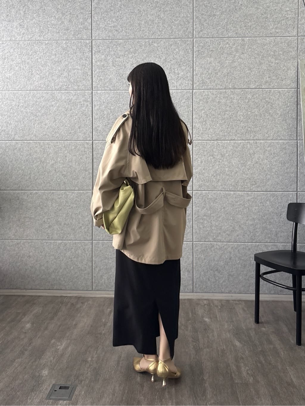 rinaさんの「INDIVI｜【撥水】ボンディングショートトレンチ」を使ったコーディネート